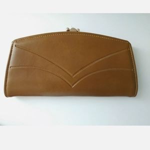 Vintage 70's 80's brown tan faux leather wallet